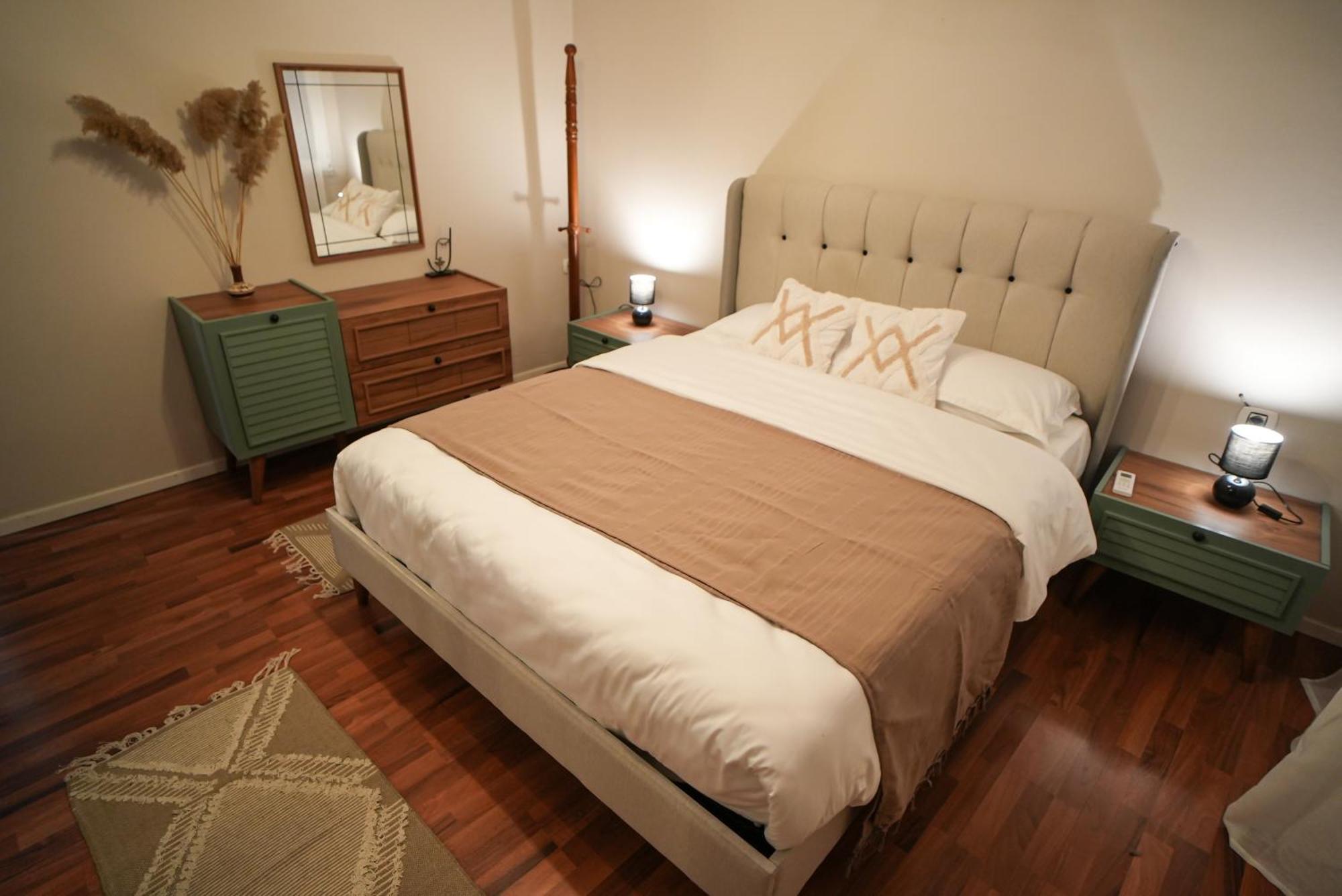 Grandpa House - App.3 Apartamento Tirana Exterior foto